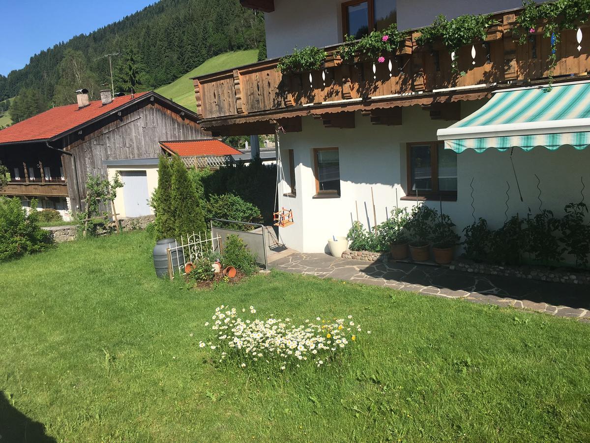 Gaestehaus Lackner Oberau Exterior photo